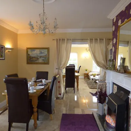 Bed & Breakfast Parkhouse 4*